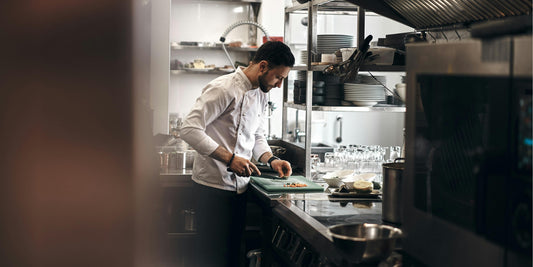 Best Apple Watch Bands for Chefs (Comfortable, Sweatproof & Built for Busy Kitchens)