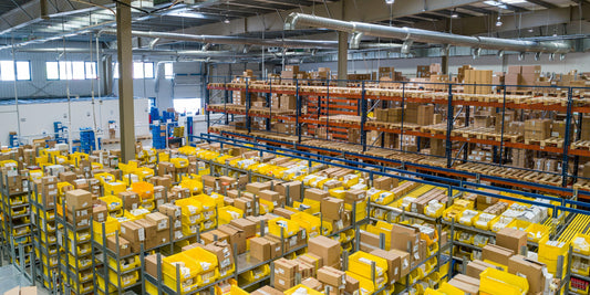 Best Apple Watch Bands for Warehouse Workers (Comfortable, Durable & Built for Long Shifts)