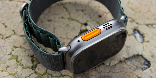 How to Stop Apple Watch Bands from Smelling – Cleaning, Prevention & Material Tips