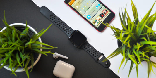Why Your Apple Watch Band Causes Red Marks or Itching — Causes and Fixes